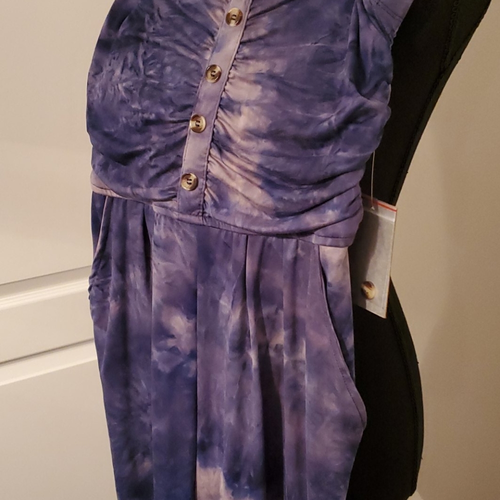 Jumpsuit - Picture 3 of 3